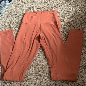 LULULEMON ALIGN LEGGING